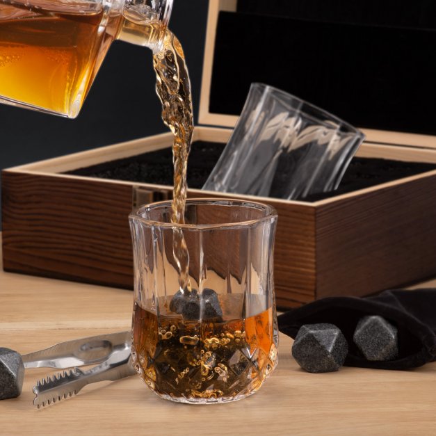 Whisky Steine Set mit 2 Gläsern in Holzbox mit Gravur für einen Spieler