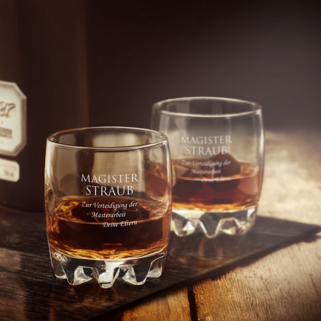 Sylvana Whisky Glas mit Gravur für einen Magister