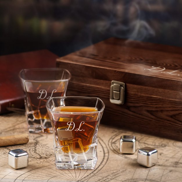 Whisky Steine Set in Holzbox mit 2 Gläsern und Gravur für sie, ihn