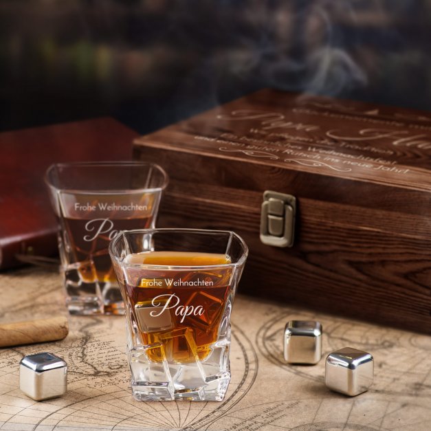 Whisky Steine Set in Holzbox mit 2 Gläsern und Gravur für Ihren Papa zu Weihnachten