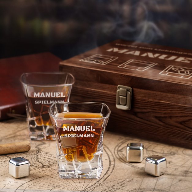 Whisky Steine Set in Holzbox mit 2 Gläsern und Gravur für einen Spieler