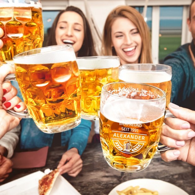 Bierkrug mit Gravur für einen Bierkenner zum Geburtstag