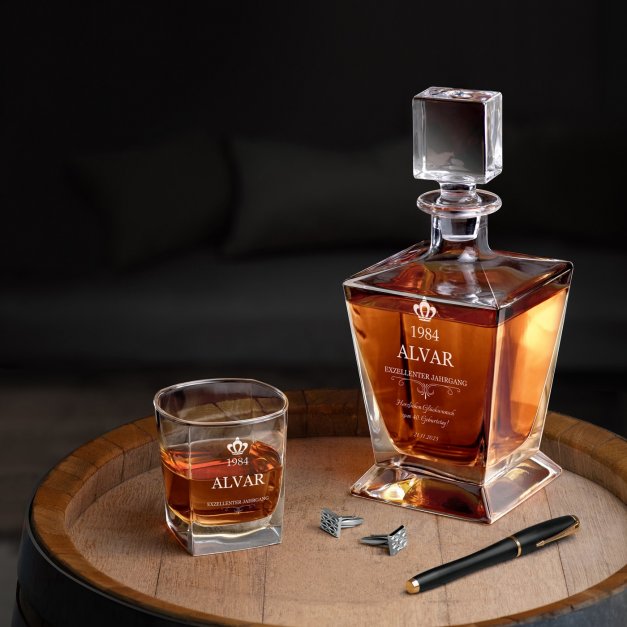 Pyramid Whisky Karaffe mit 6 Gläsern für einen Whiksyfan zum 40. Geburtstag