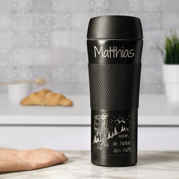 Rutschfester Thermobecher mit Gravur Schwarz 400 ml für einen Bergliebhaber, Weltenbummler zum Geburtstag