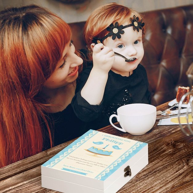 Animal Kinderbesteck mit Gravur inklusive Holzbox mit Aufdruck Weiß für einen Jungen zum 1. Geburtstag Torte