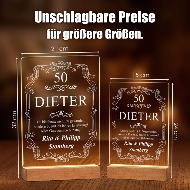 Beleuchteter L LED-Rahmen mit eigenem Foto und Holzständer für einen Gentleman zum 50. Geburtstag