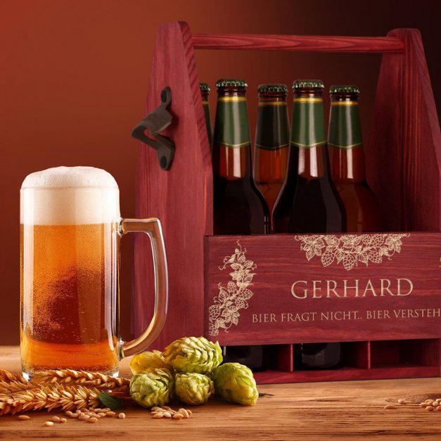 Bierträger aus Holz mit Flaschenöffner und Gravur für ihn zum Geburtstag