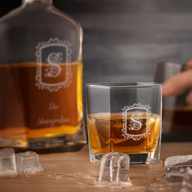 Whisky Karaffe Set mit 2 Gläsern mit Gravur für Ihre Oma