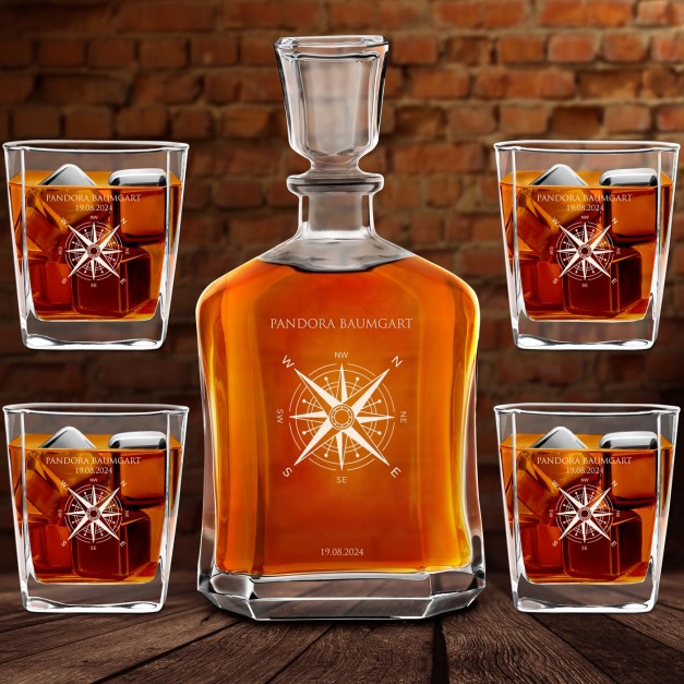 Whisky Karaffe Set mit 4 Gläsern mit Gravur für eine Weltreisende zum Geburtstag